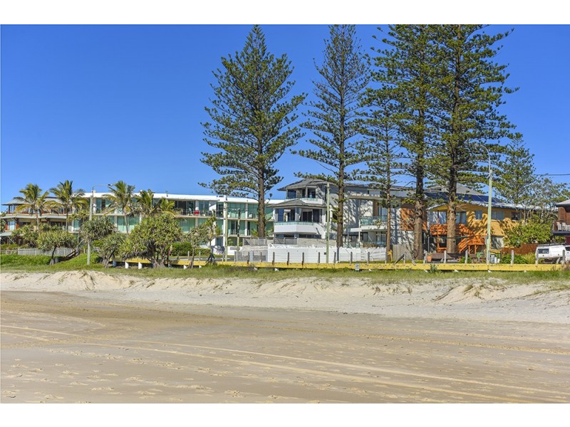 2/1 Tomewin Street, Currumbin QLD 4223