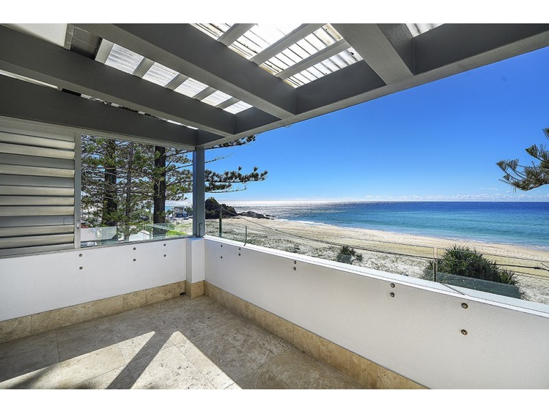 2/1 Tomewin Street, Currumbin QLD 4223