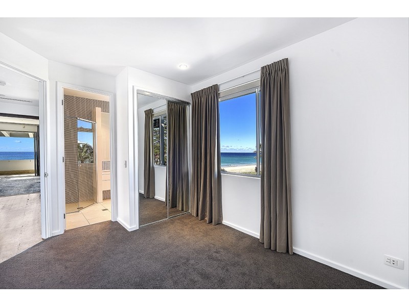2/1 Tomewin Street, Currumbin QLD 4223