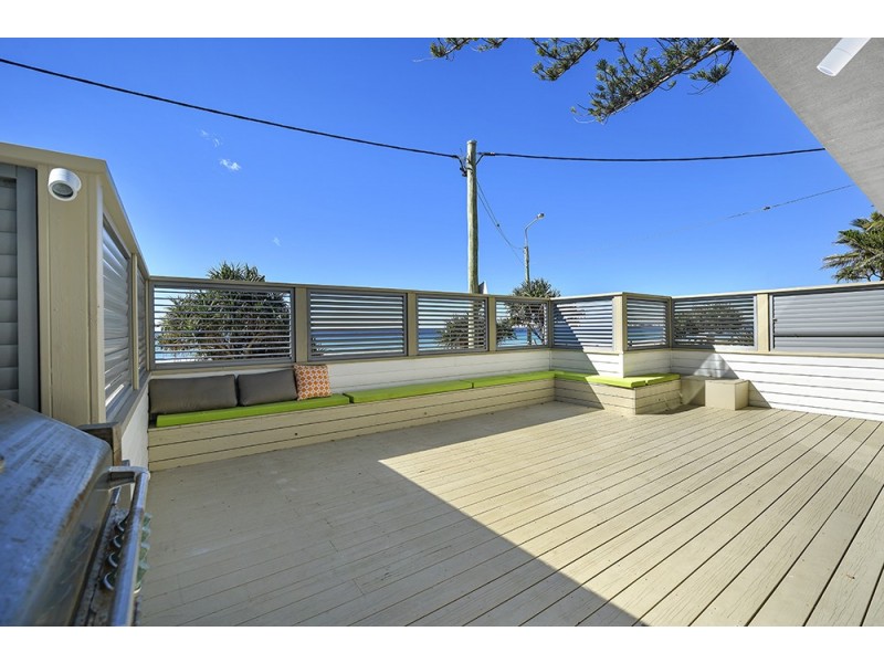 2/1 Tomewin Street, Currumbin QLD 4223
