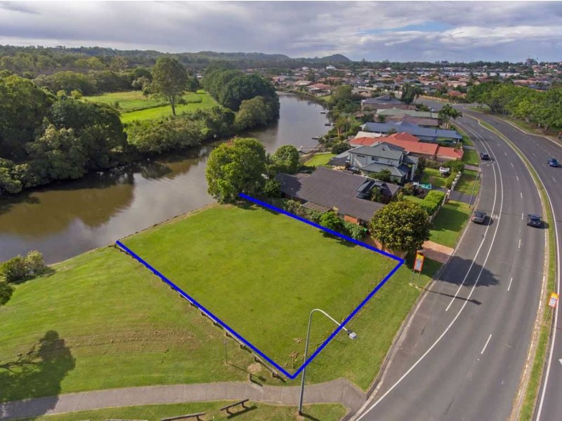 274 Nineteenth Avenue, Elanora QLD 4221