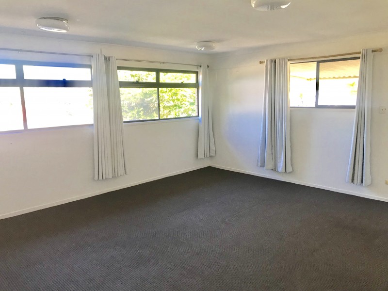 12 Cadence Avenue, Mermaid Waters QLD 4218