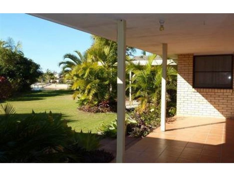 12 Cadence Avenue, Mermaid Waters QLD 4218