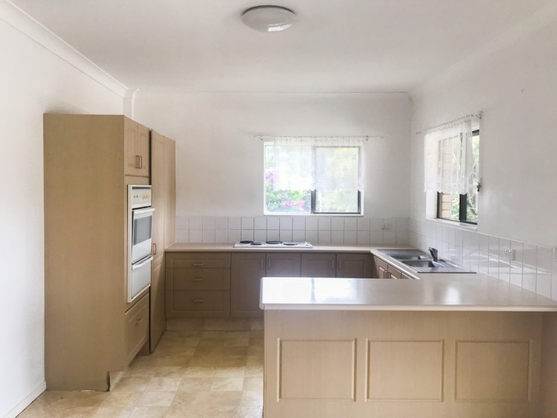 14 Crest Drive, Currumbin QLD 4223