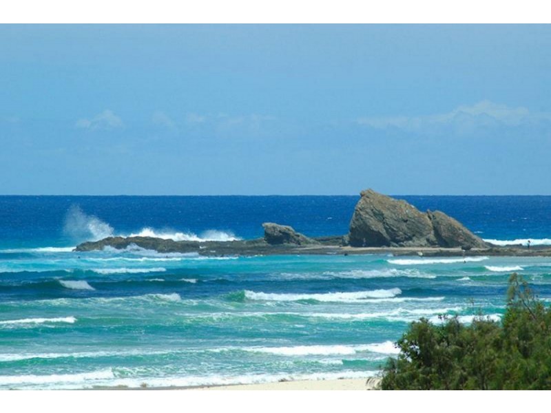 1/74 Sarawak Avenue, Palm Beach QLD 4221