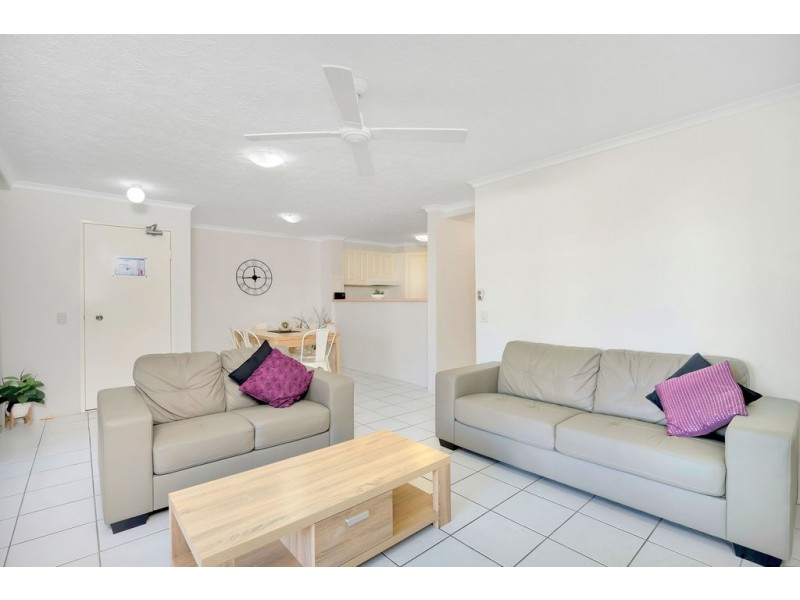 2/1500 Gold Coast Highway, Palm Beach QLD 4221