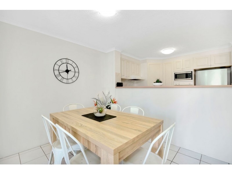 2/1500 Gold Coast Highway, Palm Beach QLD 4221