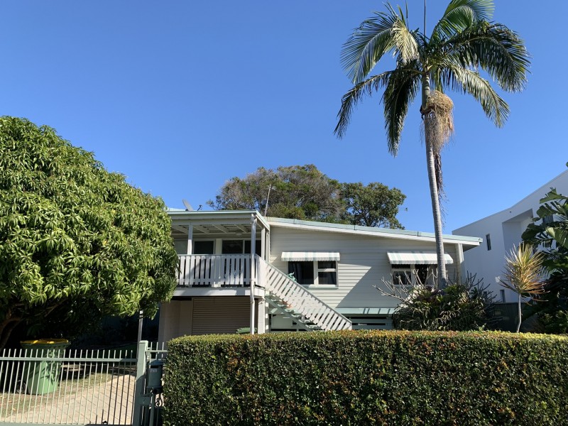 7 Lotus Key, Broadbeach Waters QLD 4218