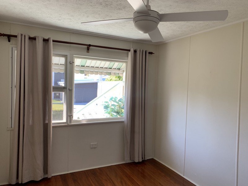7 Lotus Key, Broadbeach Waters QLD 4218