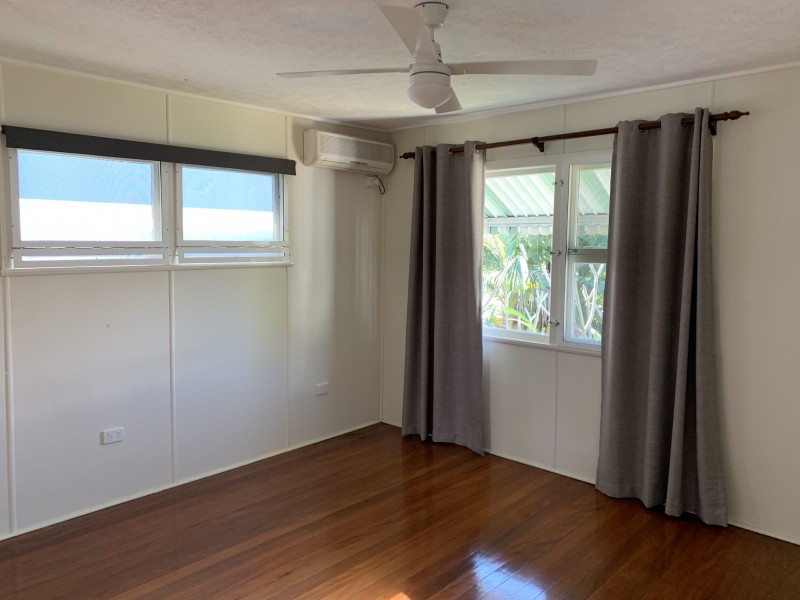 7 Lotus Key, Broadbeach Waters QLD 4218