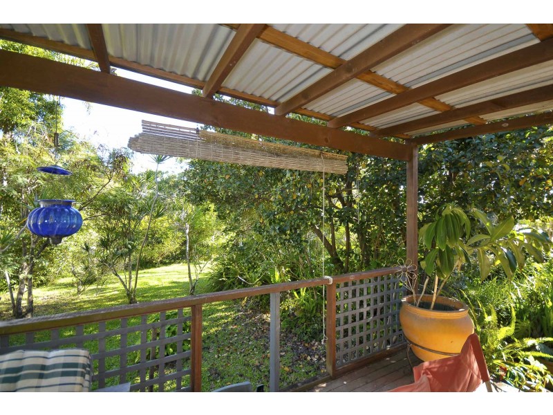 227 Simpsons Road, Elanora QLD 4221