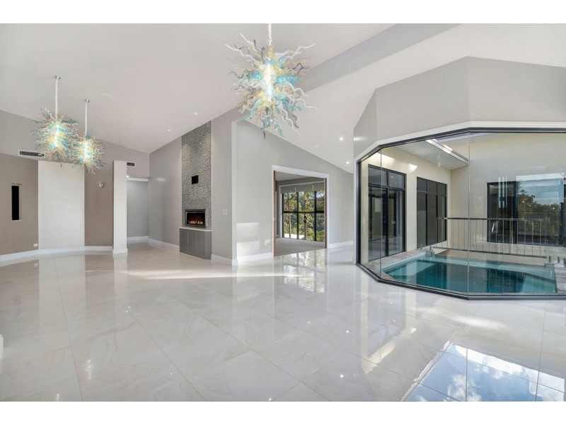 10 Forest Ridge Drive, Bonogin QLD 4213