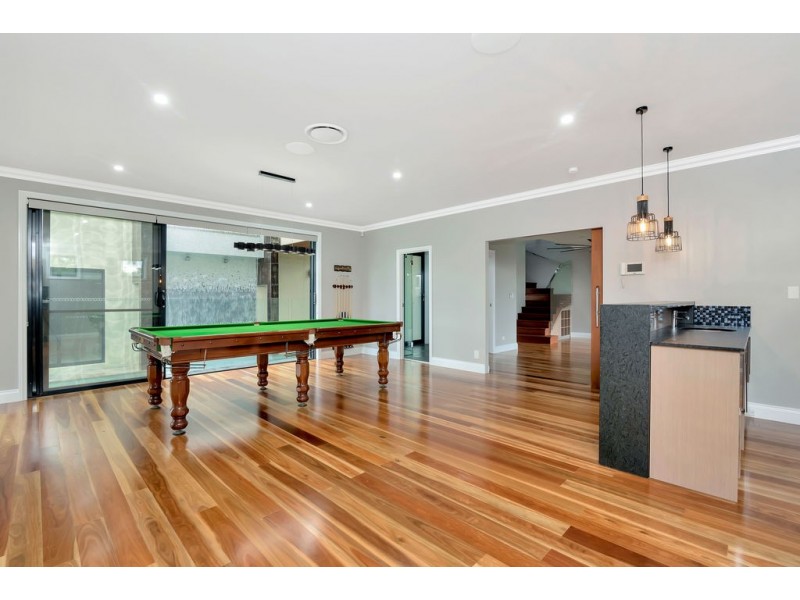 10 Forest Ridge Drive, Bonogin QLD 4213