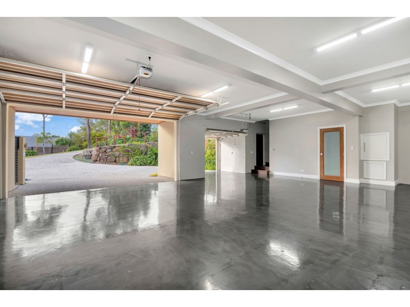 10 Forest Ridge Drive, Bonogin QLD 4213