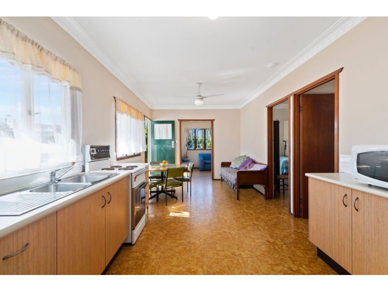 42 Teemangum Street, Currumbin QLD 4223