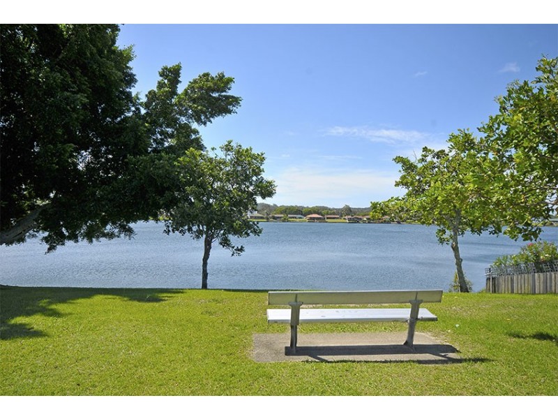 14 Bergamont Street, Elanora QLD 4221