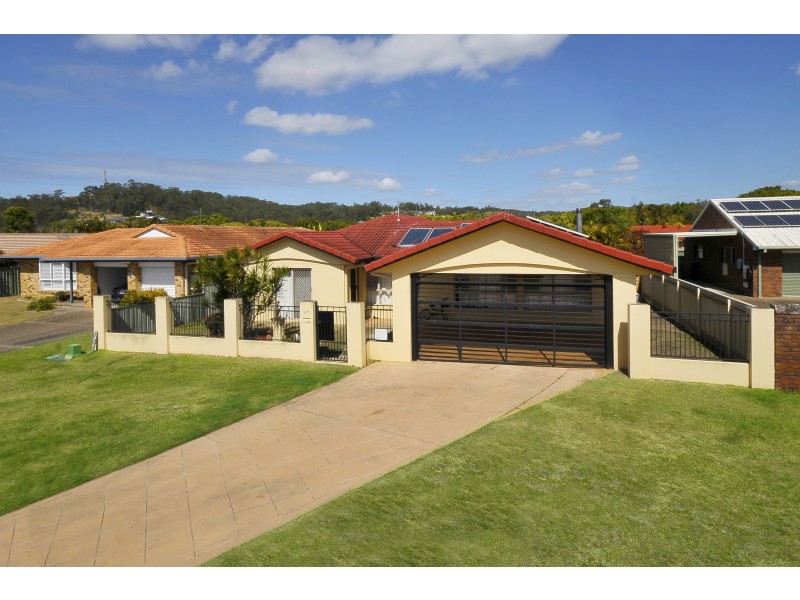 14 Bergamont Street, Elanora QLD 4221