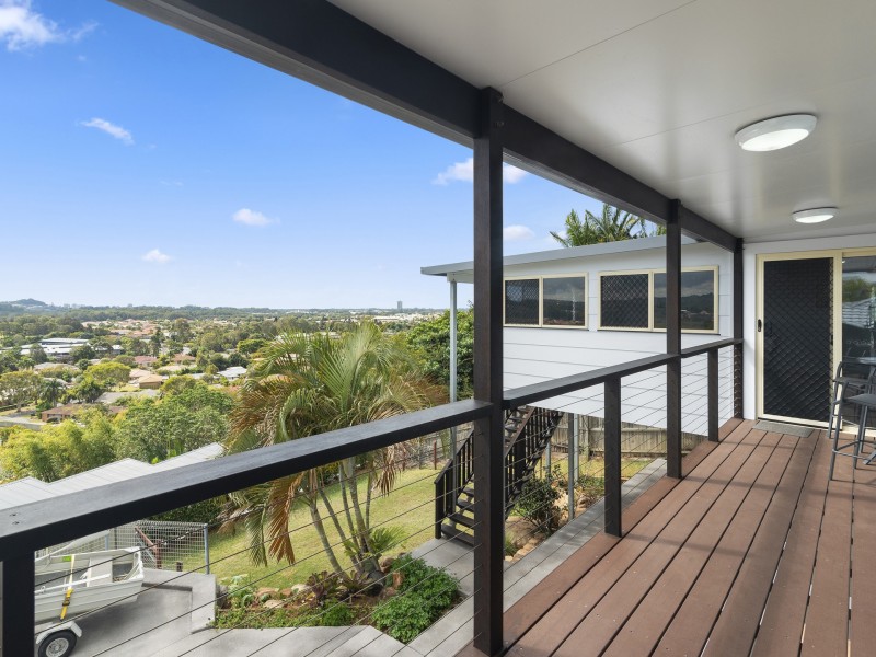 12 Jarrah Place, Banora Point NSW 2486