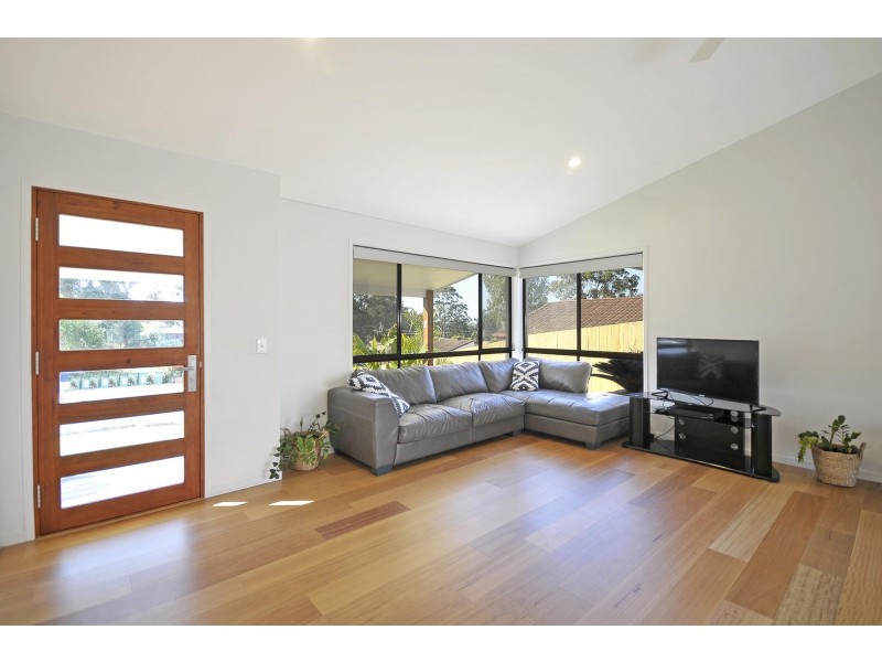16 Beaumont Court, Currumbin Waters QLD 4223