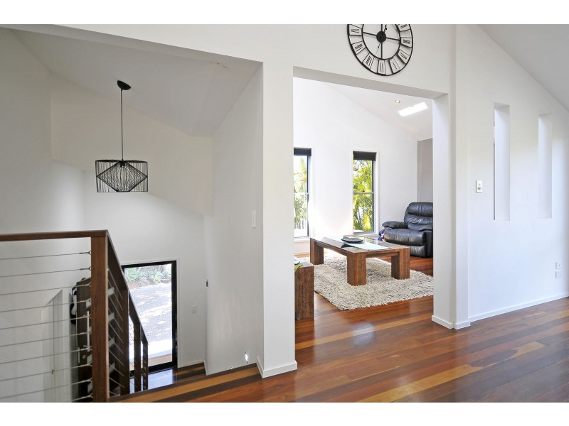 67 Ware Drive, Currumbin Waters QLD 4223
