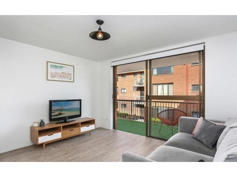 30/1374 Gold Coast Highway, Palm Beach QLD 4221
