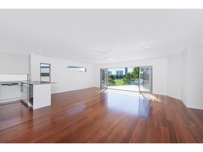 1/67 Stapylton Street, Coolangatta QLD 4225