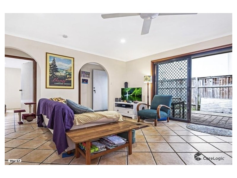 2/45 Fourth Avenue, Palm Beach QLD 4221