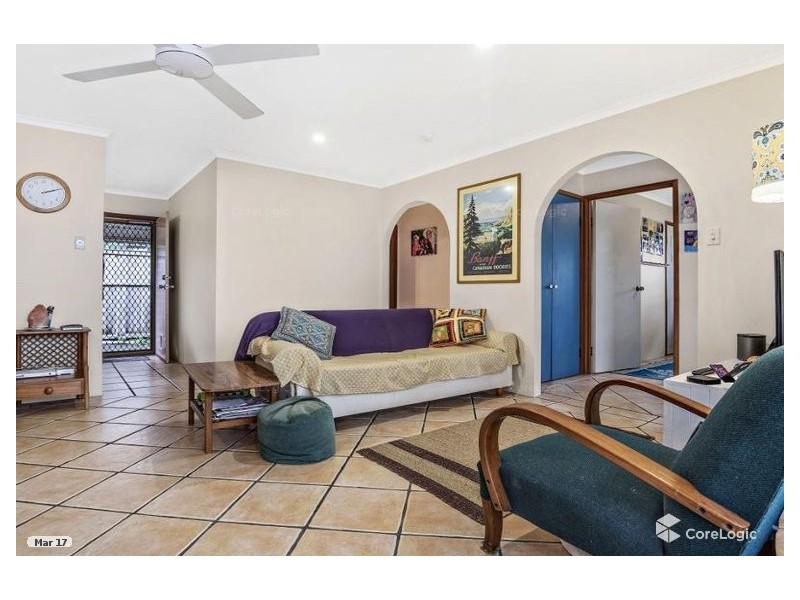 2/45 Fourth Avenue, Palm Beach QLD 4221