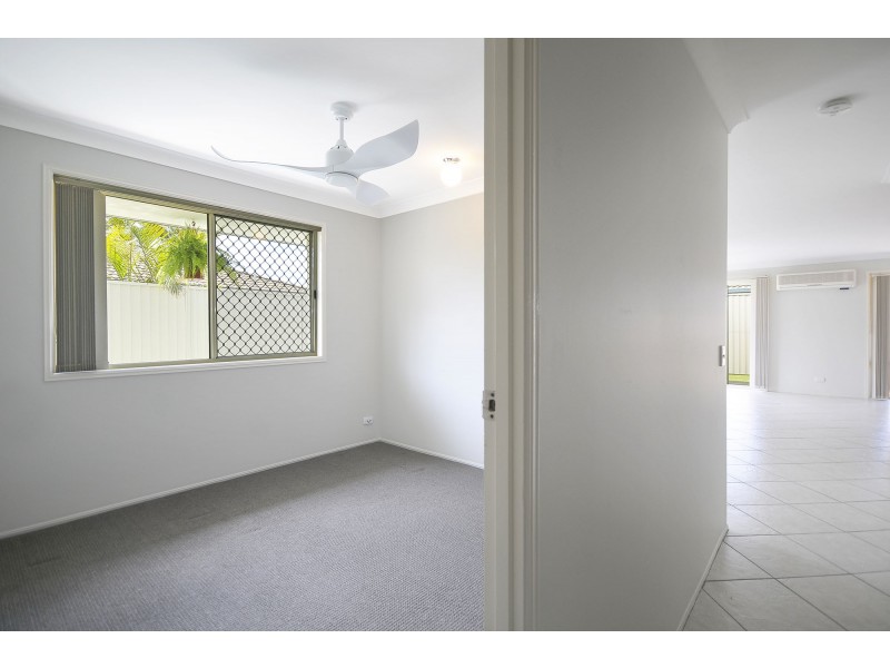 15 Sonama Court, Burleigh Waters QLD 4220
