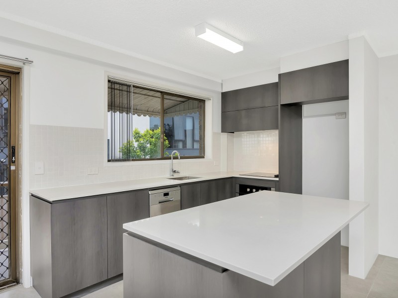 4/12 Allara Avenue, Palm Beach QLD 4221