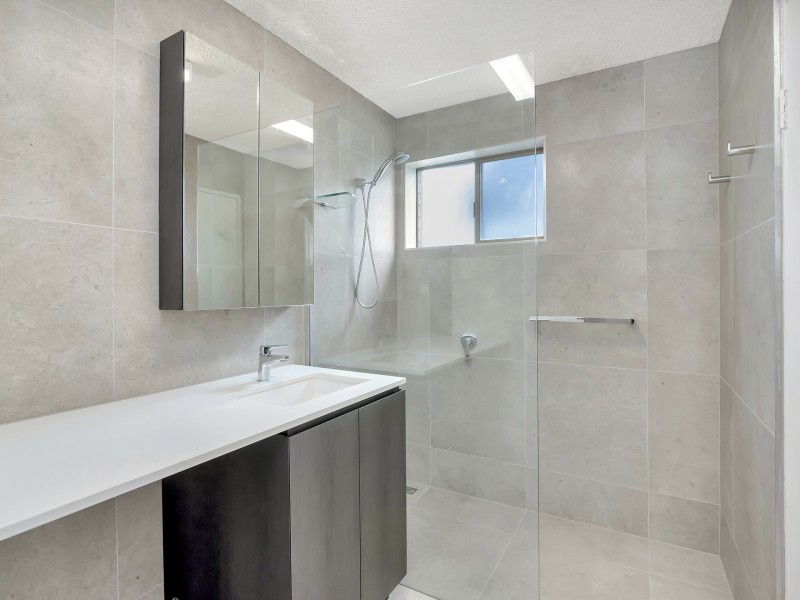 4/12 Allara Avenue, Palm Beach QLD 4221