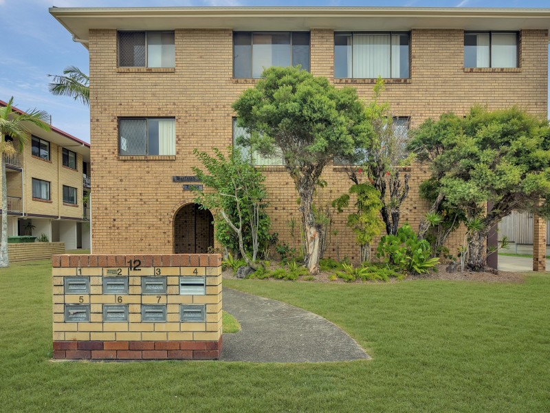 4/12 Allara Avenue, Palm Beach QLD 4221