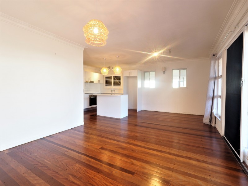 59 Laguna Avenue, Palm Beach QLD 4221