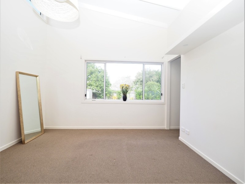 59 Laguna Avenue, Palm Beach QLD 4221