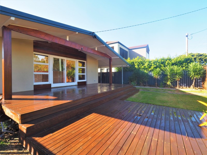 59 Laguna Avenue, Palm Beach QLD 4221