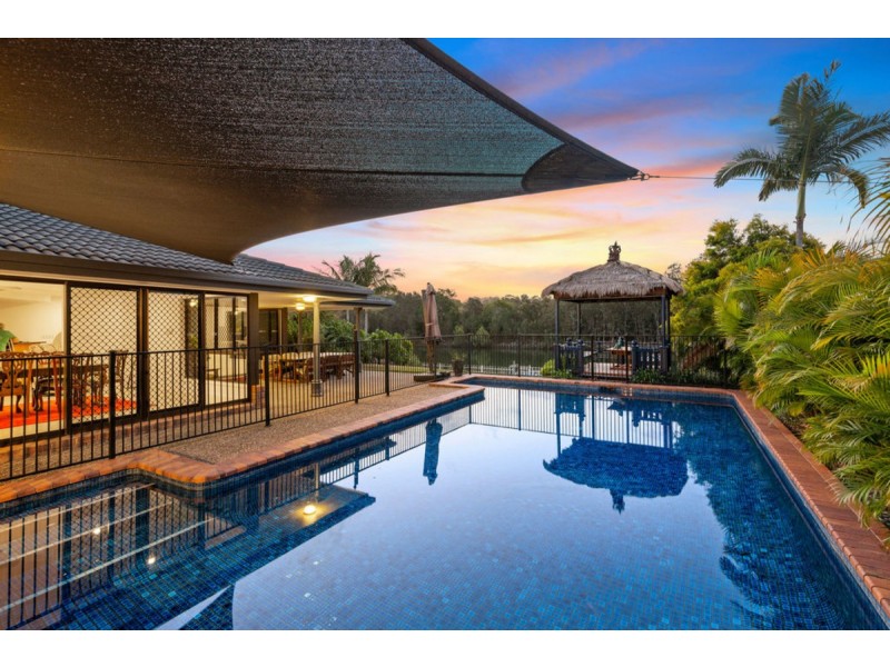 13 Kentia Court, Elanora QLD 4221