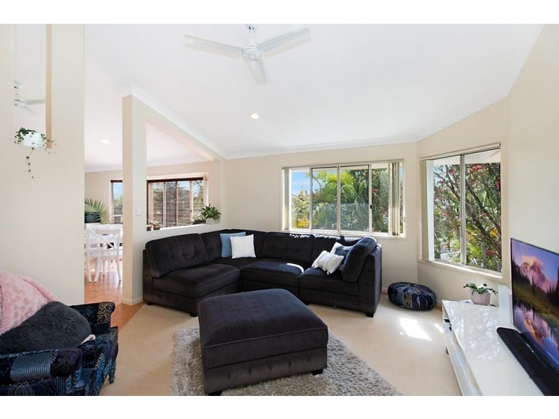 2 Barton Place, Terranora NSW 2486