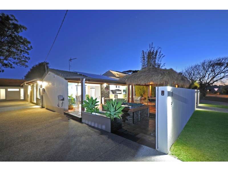 20 Iluka Street, Palm Beach QLD 4221