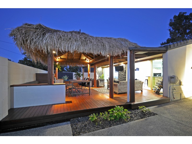 20 Iluka Street, Palm Beach QLD 4221