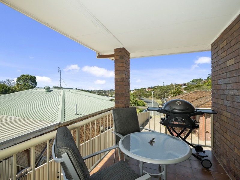 2/10 Kintyre Crescent, Banora Point NSW 2486