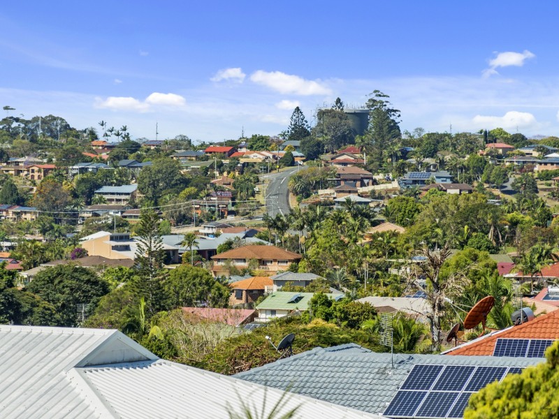 2/10 Kintyre Crescent, Banora Point NSW 2486