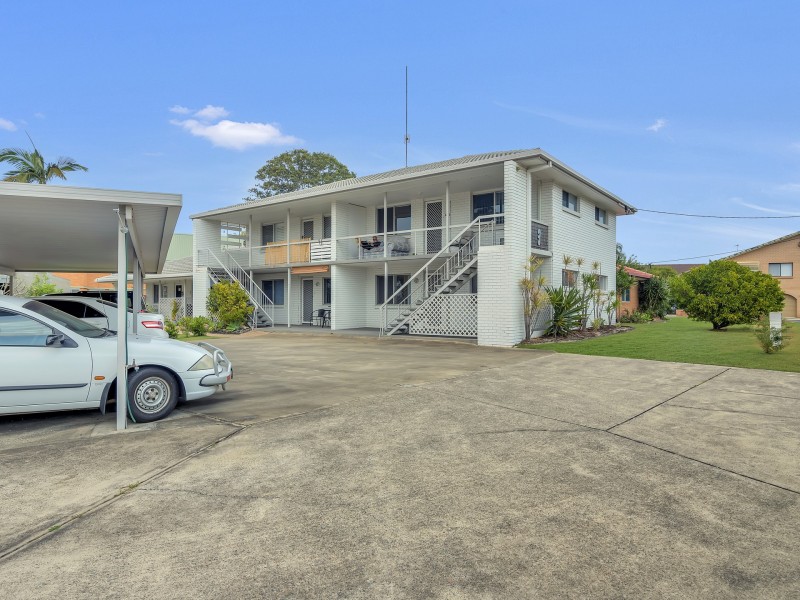1/3 Culgoa Street, Palm Beach QLD 4221