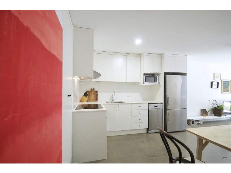 2/20 Mawarra Street, Palm Beach QLD 4221