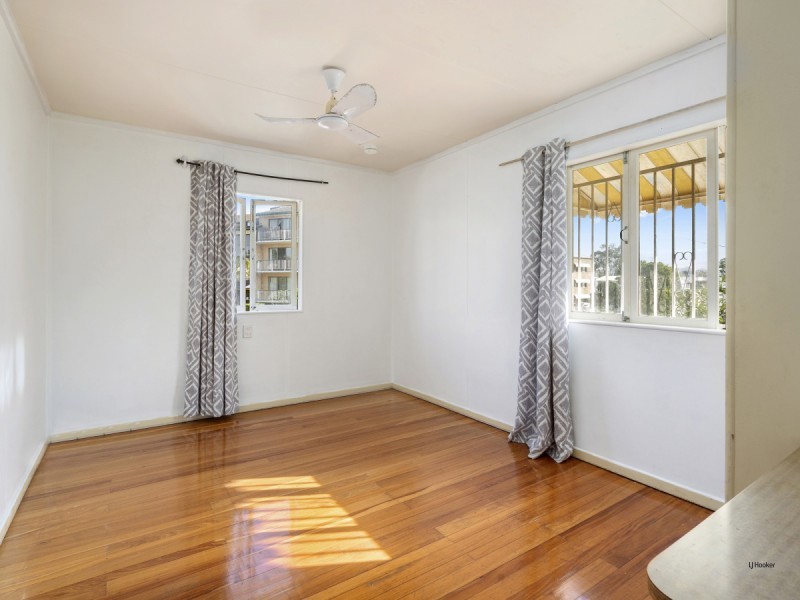 1484 Gold Coast Highway, Palm Beach QLD 4221