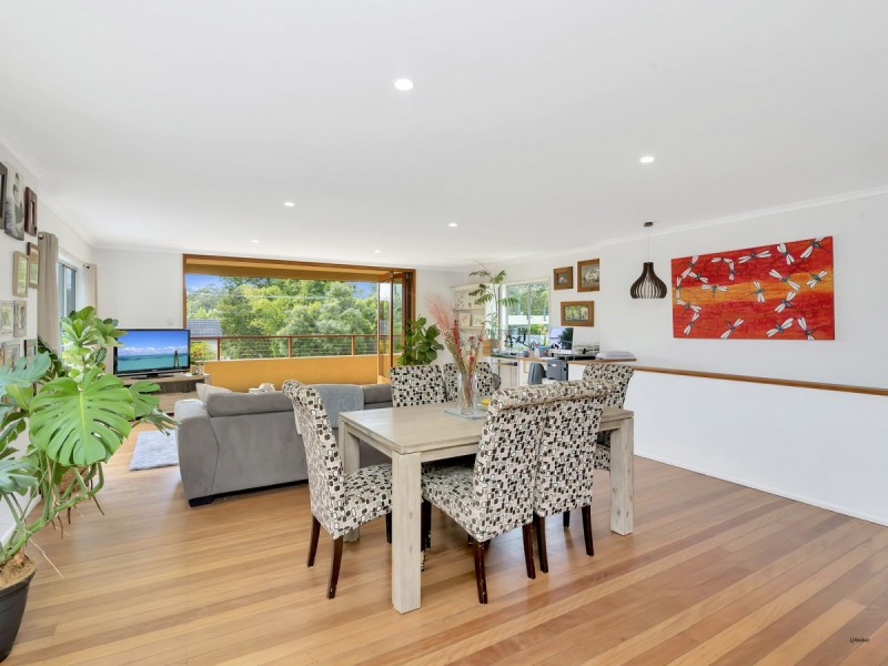 19 Walsh Street, Currumbin QLD 4223