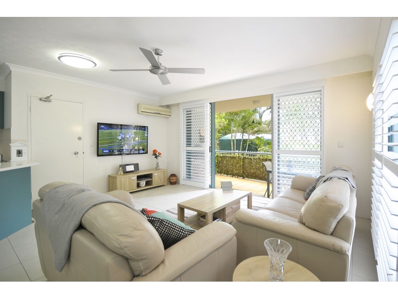 11/955 Gold Coast Highway, Palm Beach QLD 4221