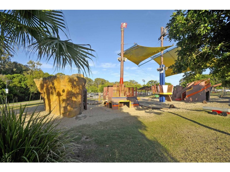 11/955 Gold Coast Highway, Palm Beach QLD 4221