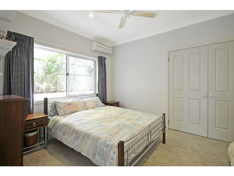 37 Killara Street, Currumbin Waters QLD 4223