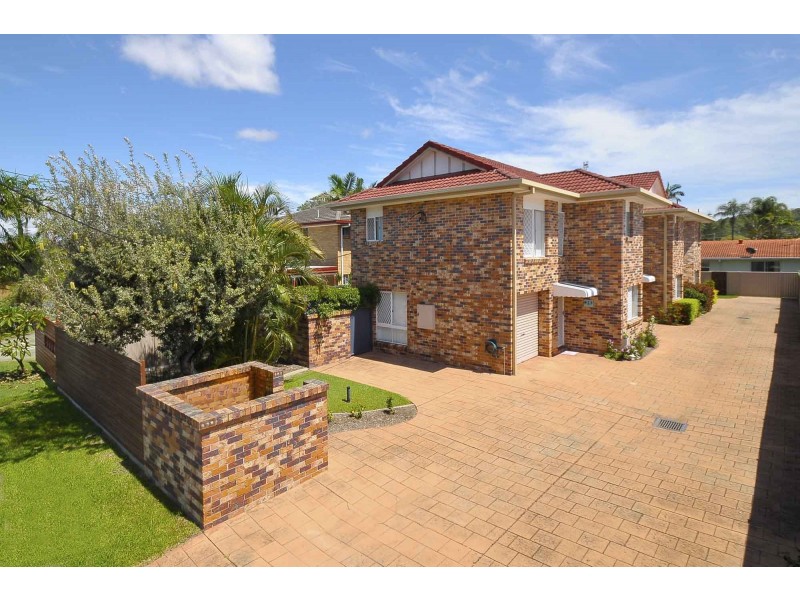 1/25 Twenty Seventh Avenue, Palm Beach QLD 4221