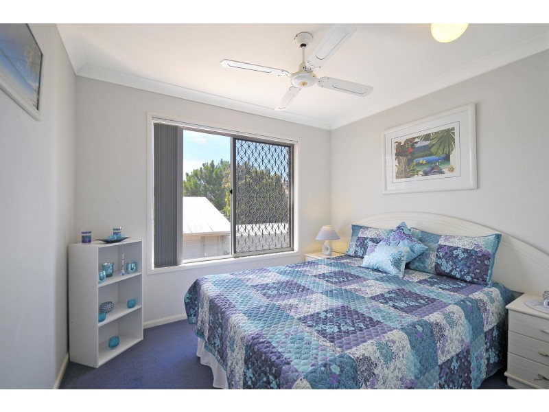 1/25 Twenty Seventh Avenue, Palm Beach QLD 4221